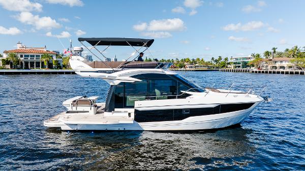 2022 Galeon 400 Fly