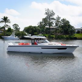 2023 Nimbus Tender 11