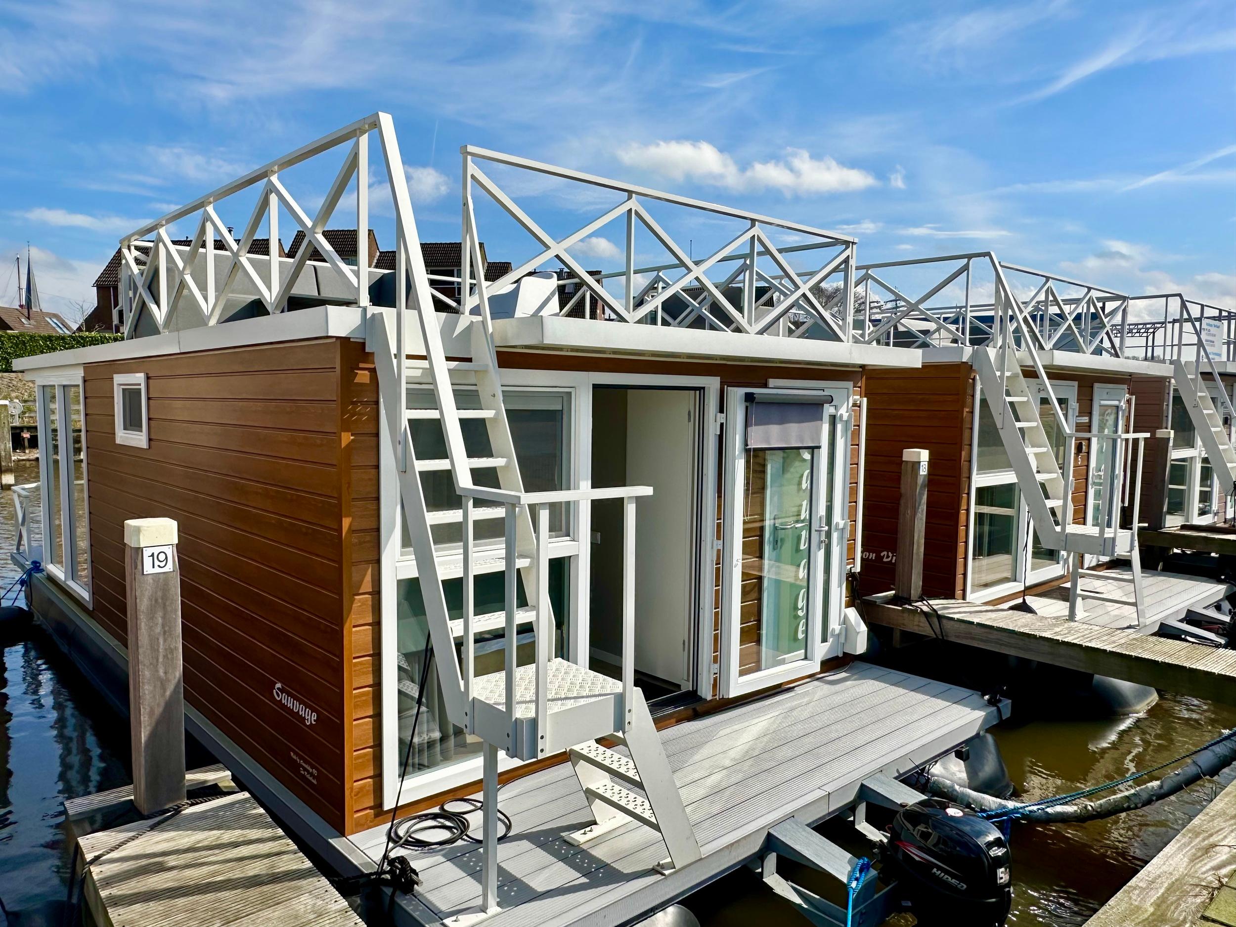 2022 Havenlodge Melite Houseboat, In verkoophaven, bezichtiging op ...