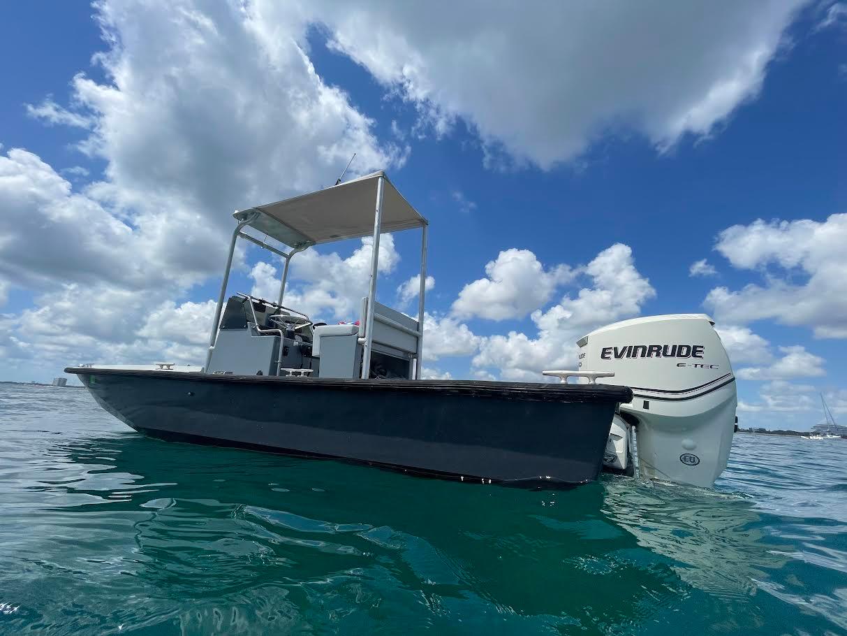 1985 Boston Whaler Guardian with Trailer
