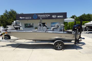 2025 Xpress H20B Bay