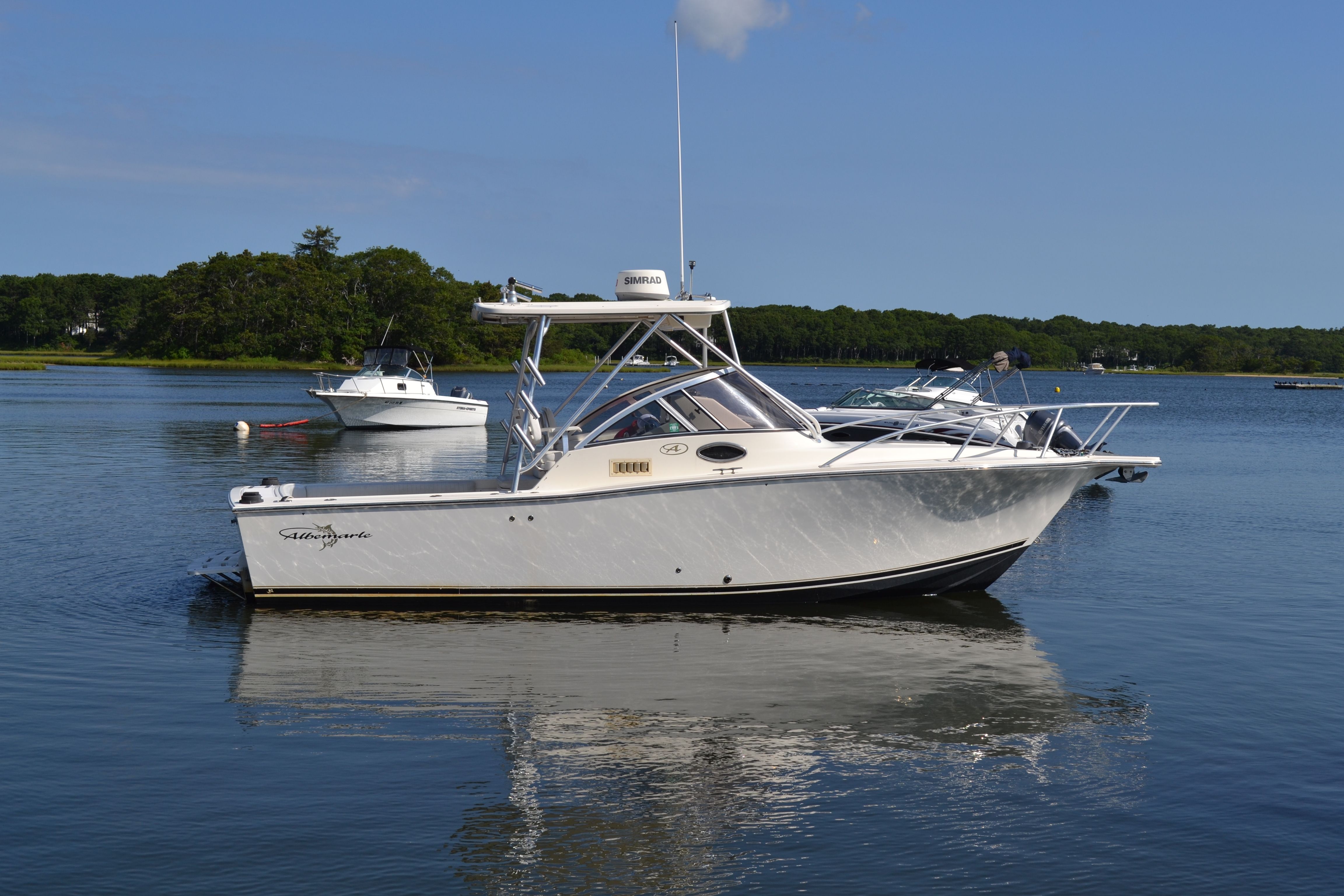 2004 Albemarle 268 Express Fisherman