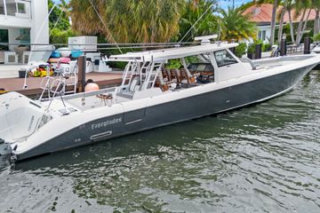 2024 Everglades 455 Center Console
