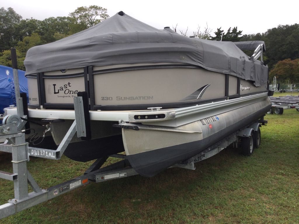 2017 Premier 230 Sunsation