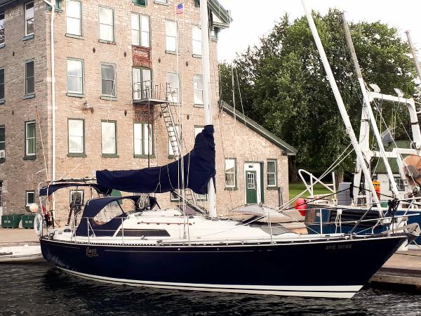 C&C boats for sale in Canada - boats.com