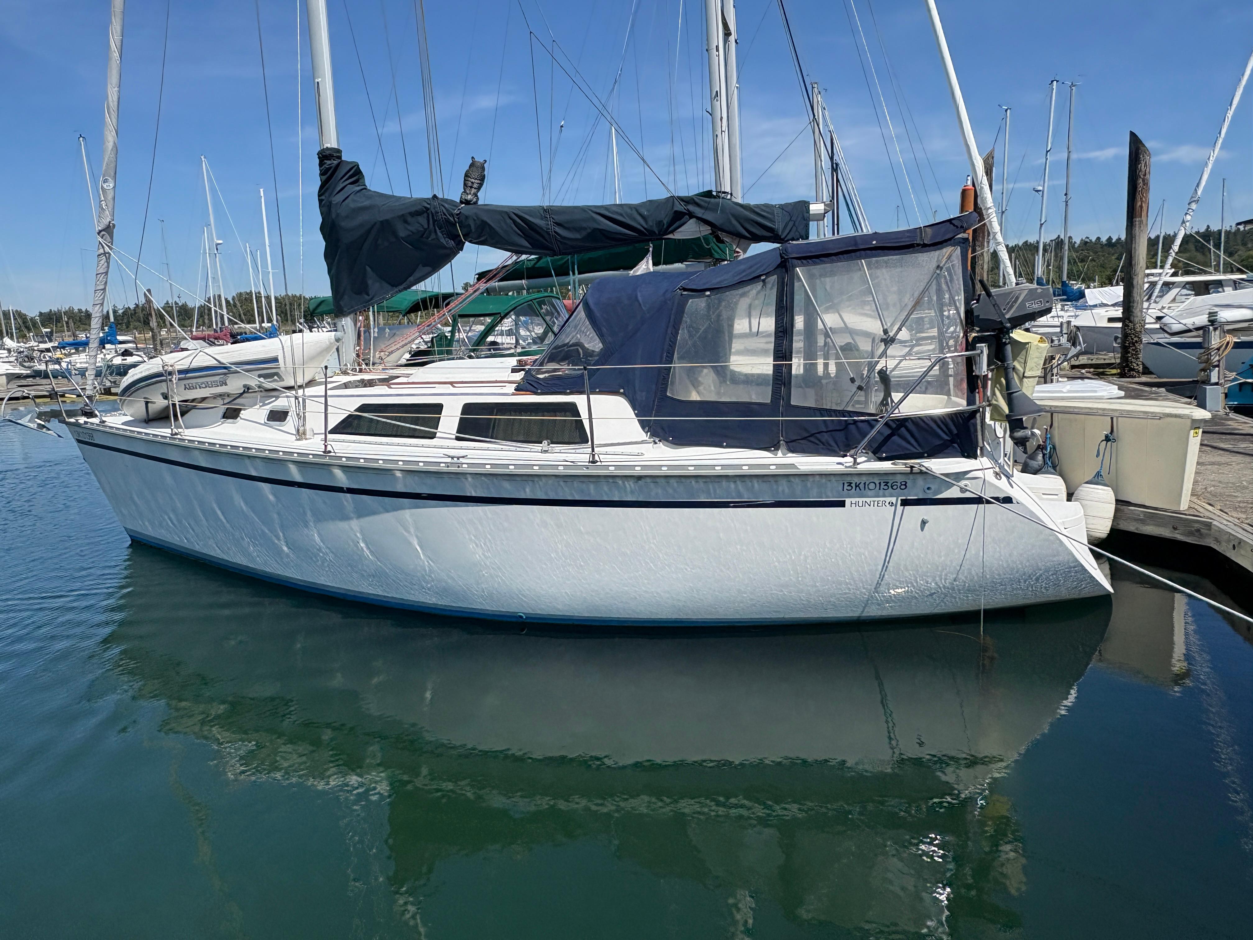 1991 Hunter 30