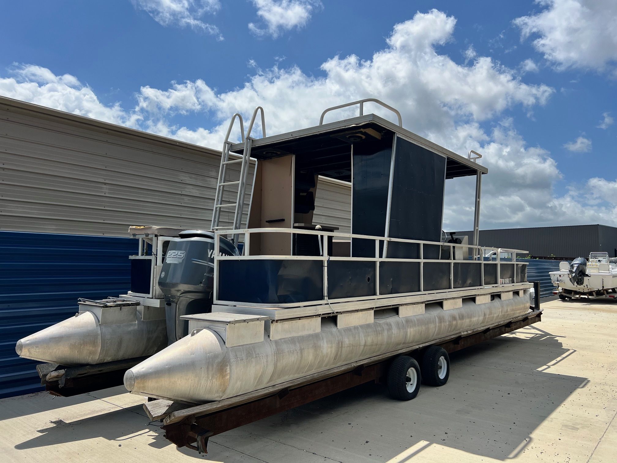 1988 Riviera pontoon