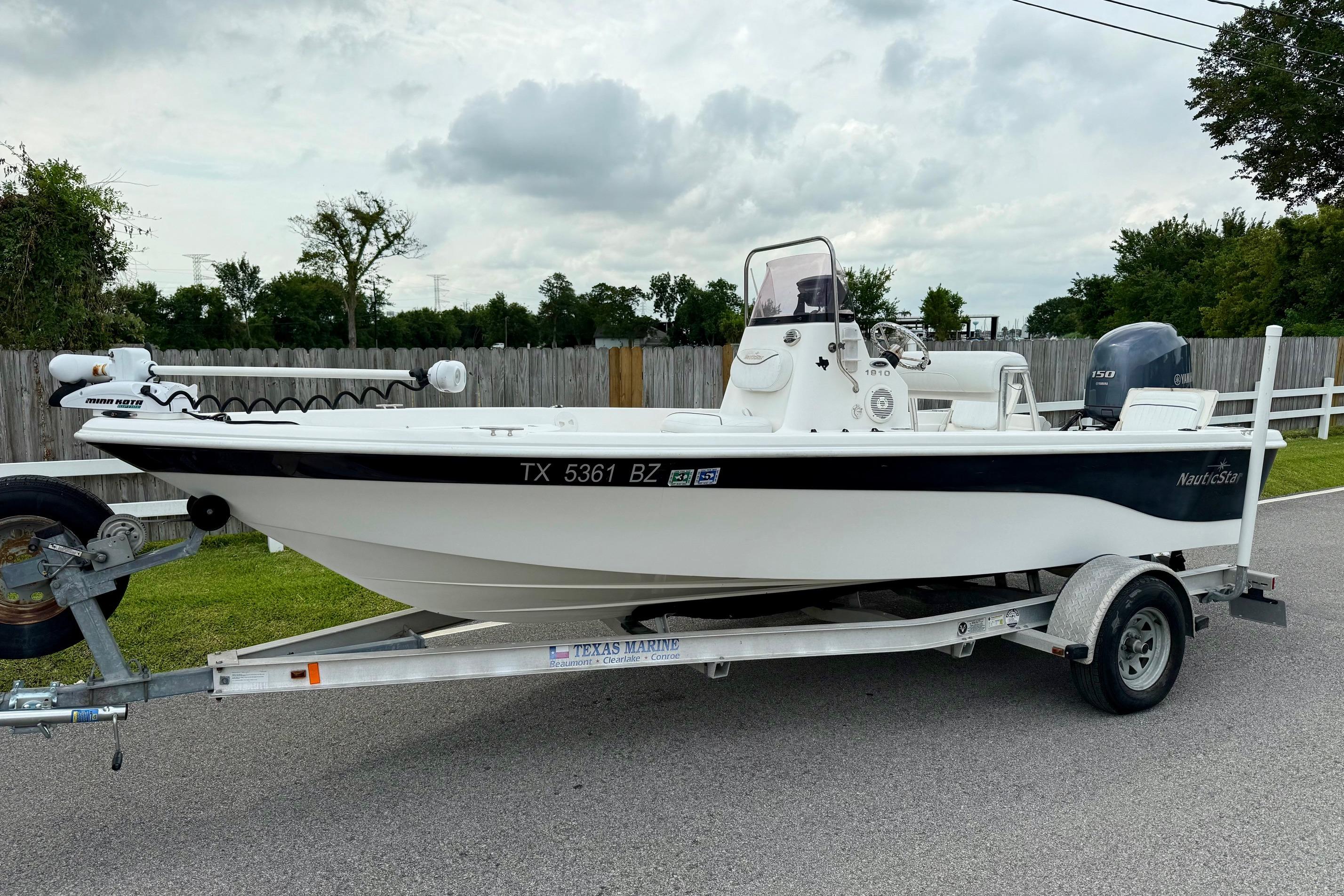 2013 NauticStar 1910 NauticBay