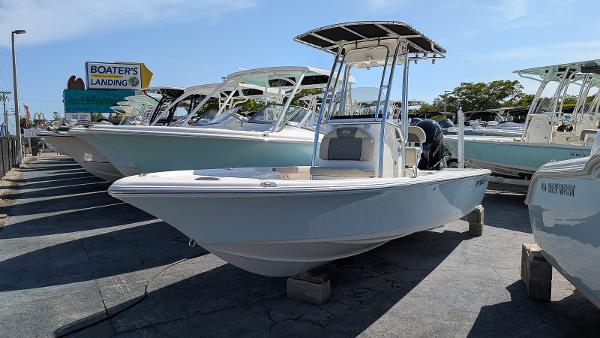 2025 Key West 210 Bay Reef