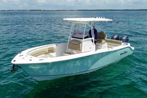 NauticStar 25 XS Offshore 2019 NauticStar 25 XS Offshore boat on clear blue water.