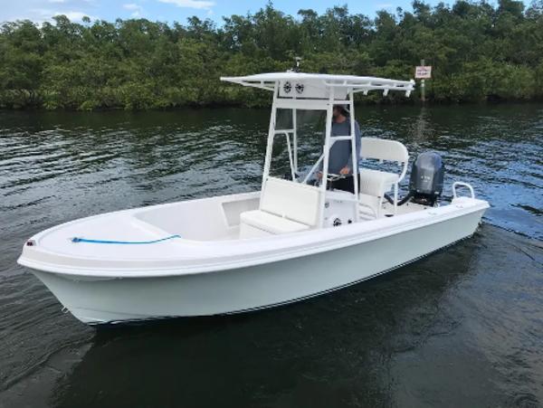 1993 Mako 19