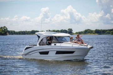 2026 Beneteau Antares 9