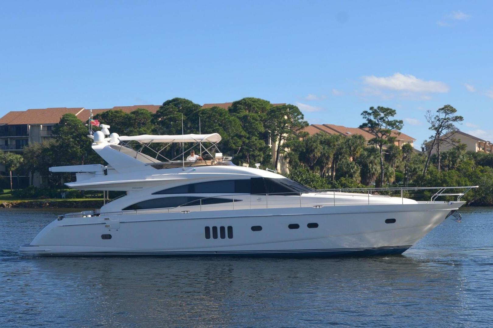 2006 Princess 67 Flybridge