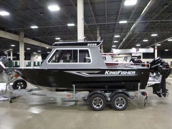 2025 KingFisher 2025 Escape HT