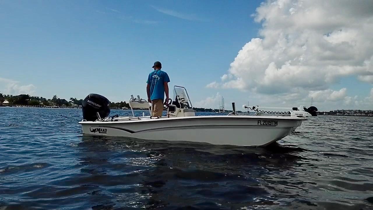 2023 Mako Pro Skiff 17 CC