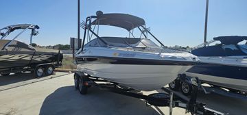 2006 Crownline 210 BR