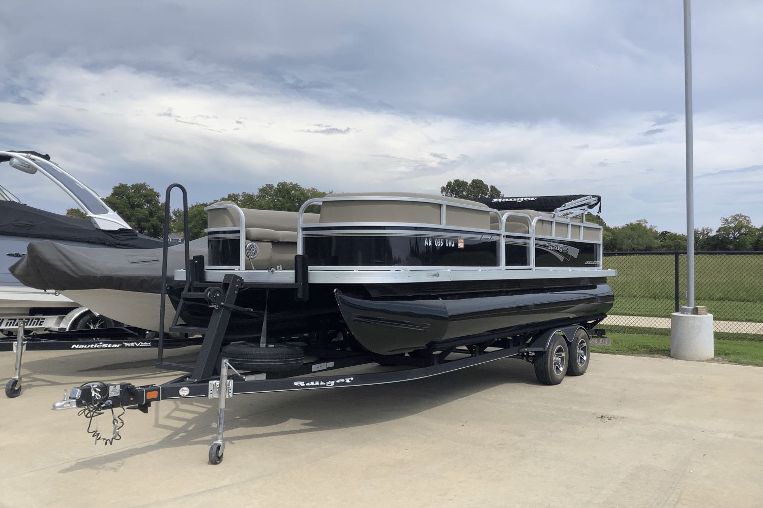 2021 Ranger 200C