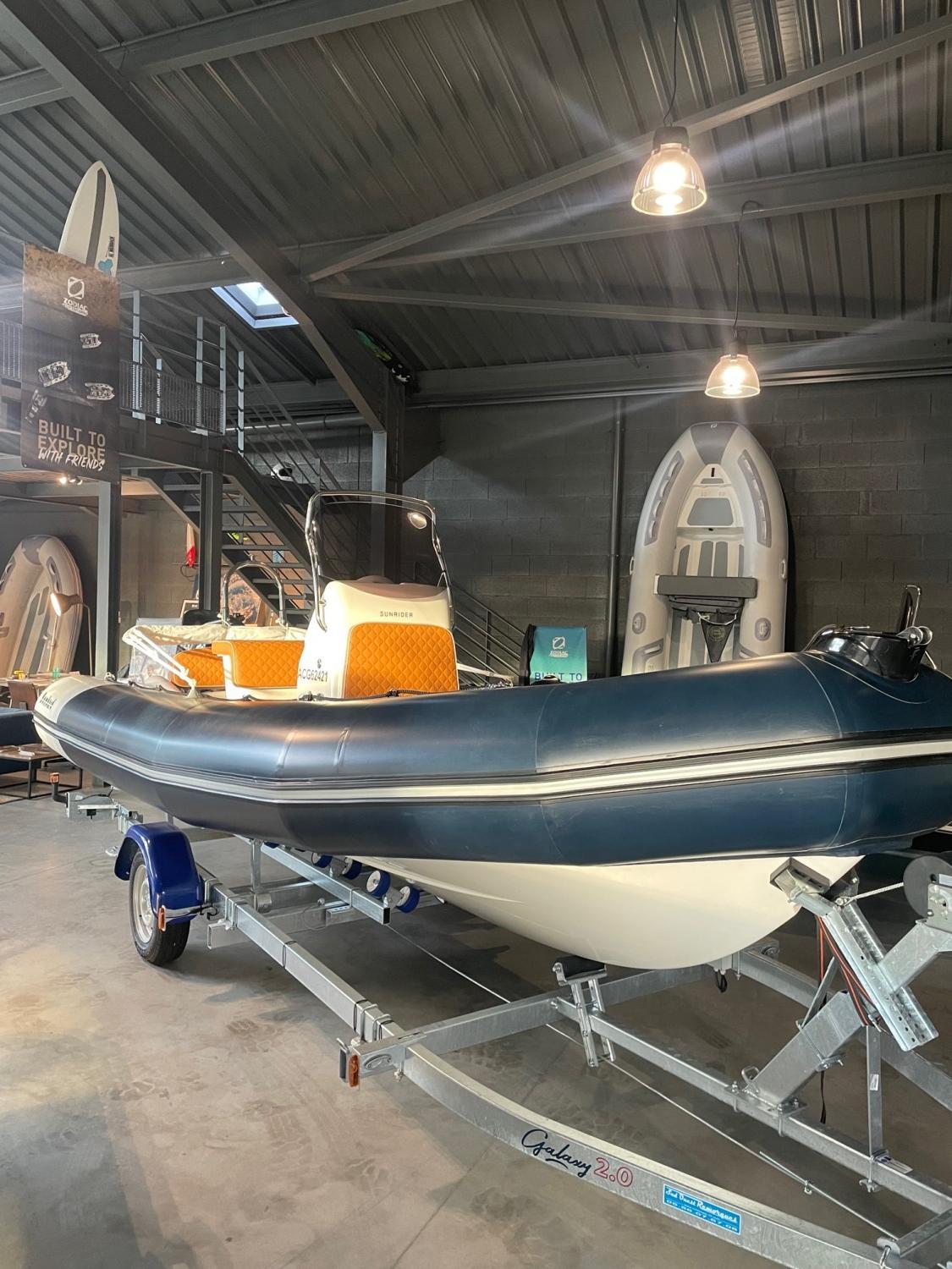 2025 Bombard Sunrider 650 Blue Story