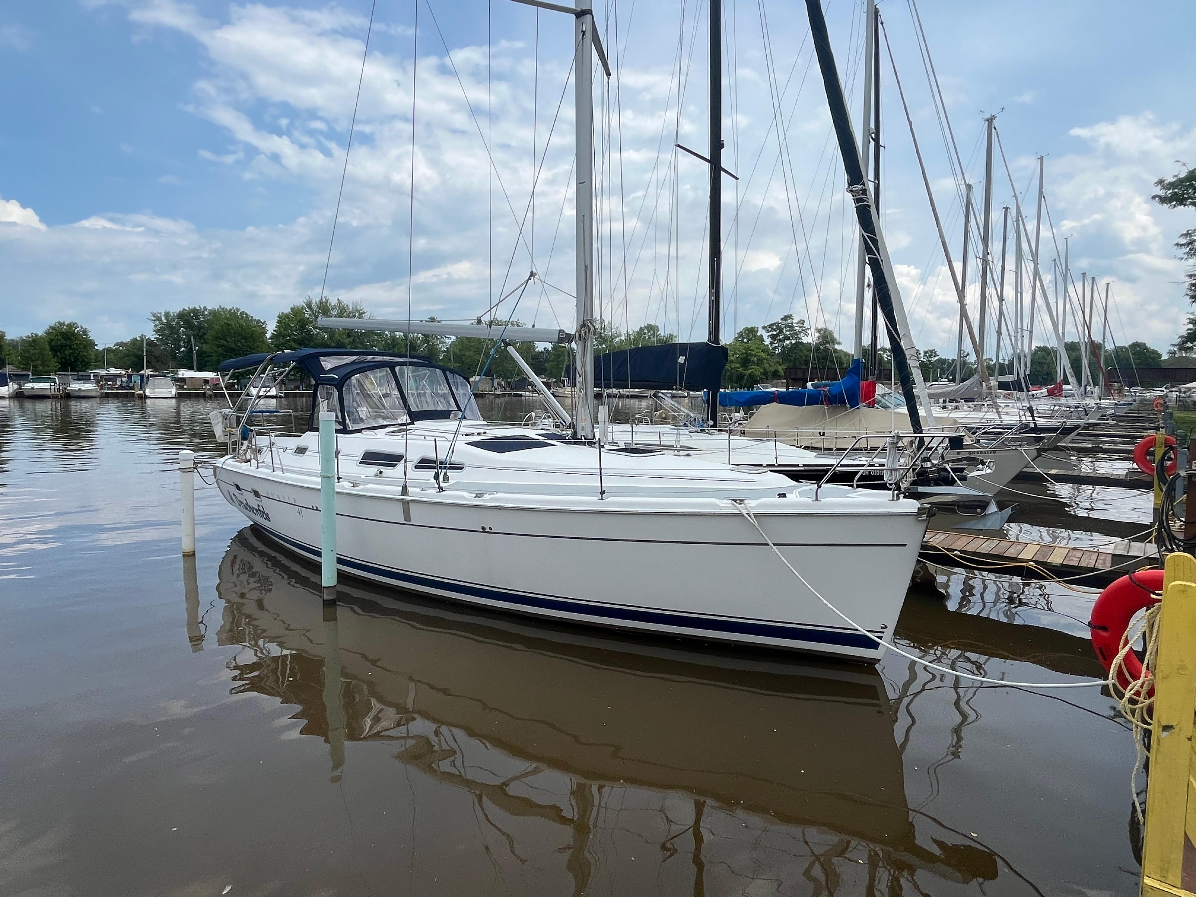 2004 Hunter 41