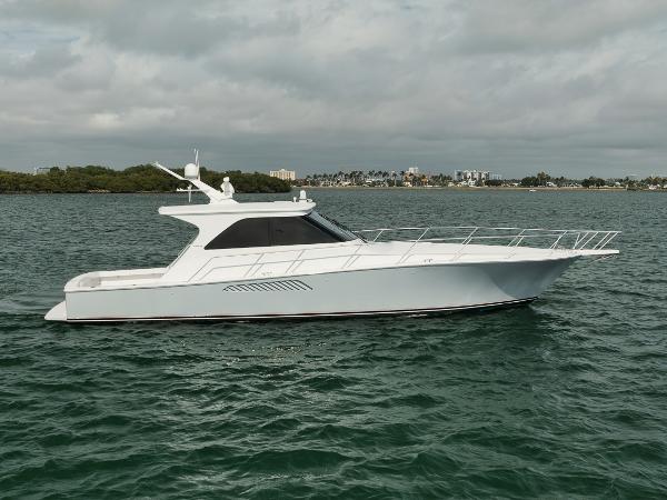 2007 Viking 52 Sport Coupe