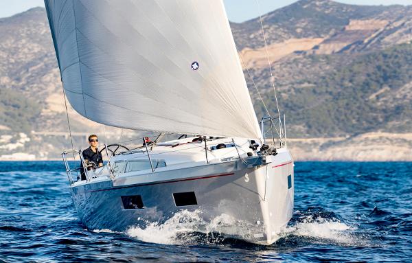 2025 Beneteau Oceanis 34.1