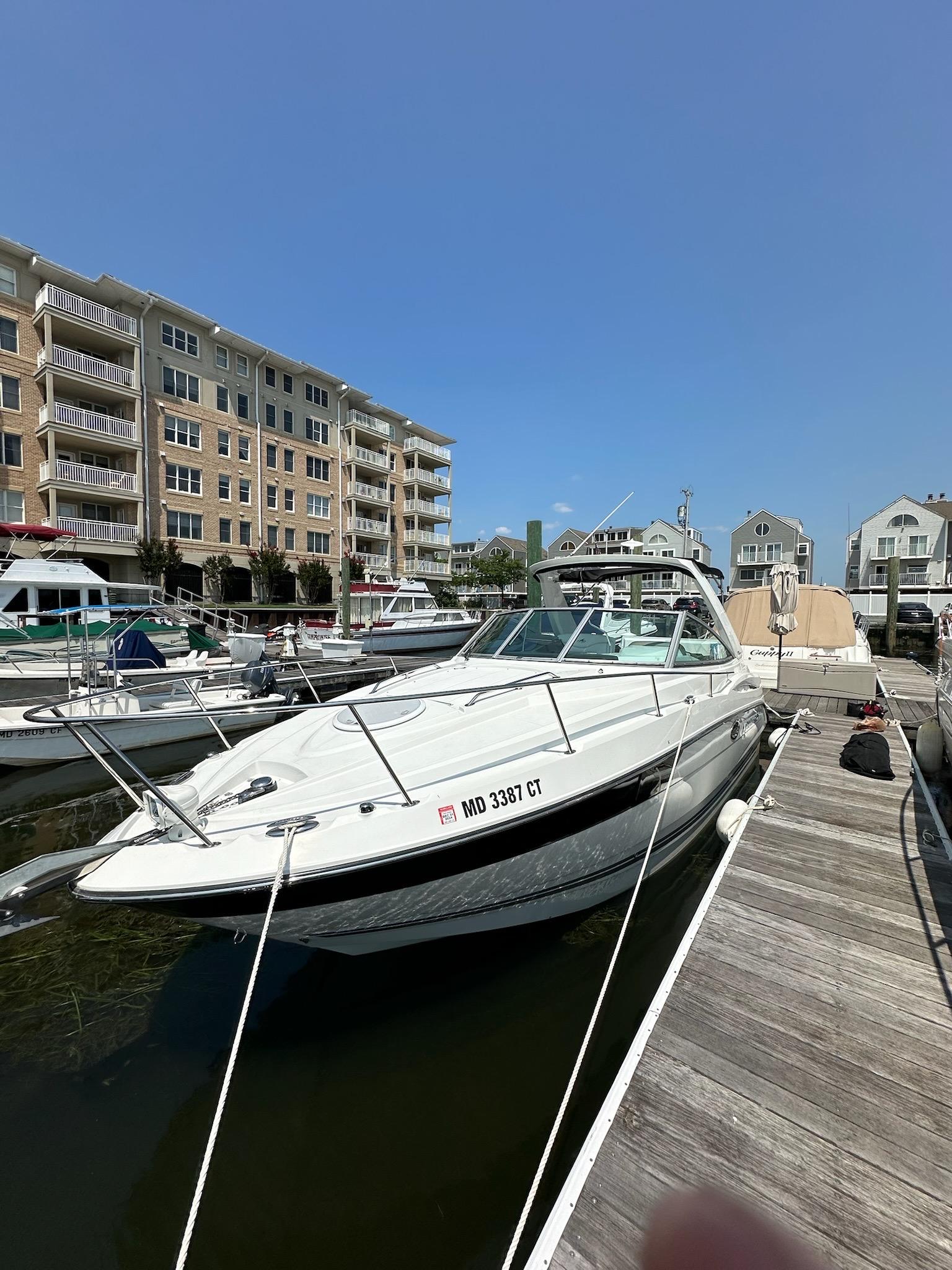 2018 Monterey 295 Sport Yacht