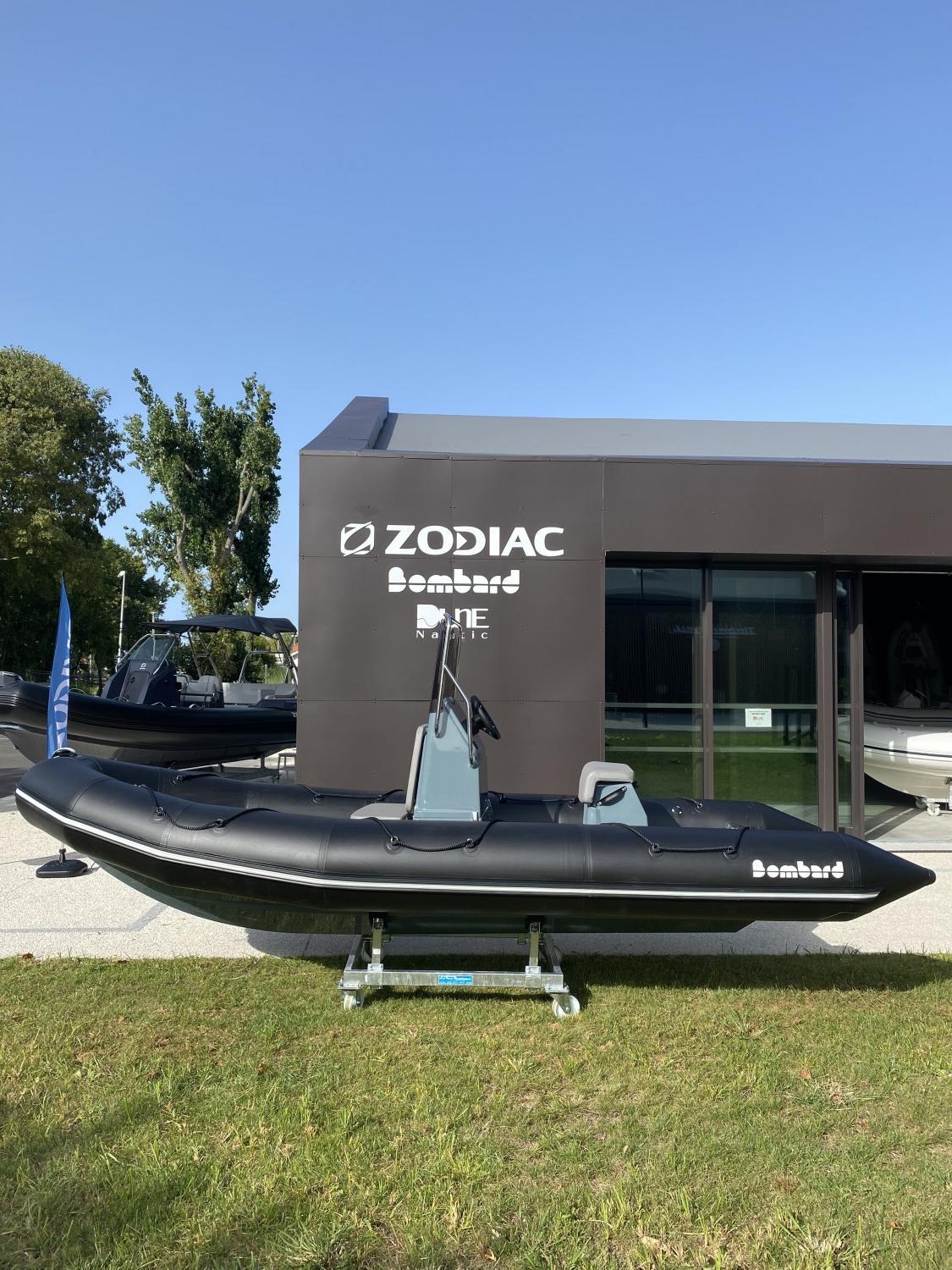 2025 Bombard Explorer 550