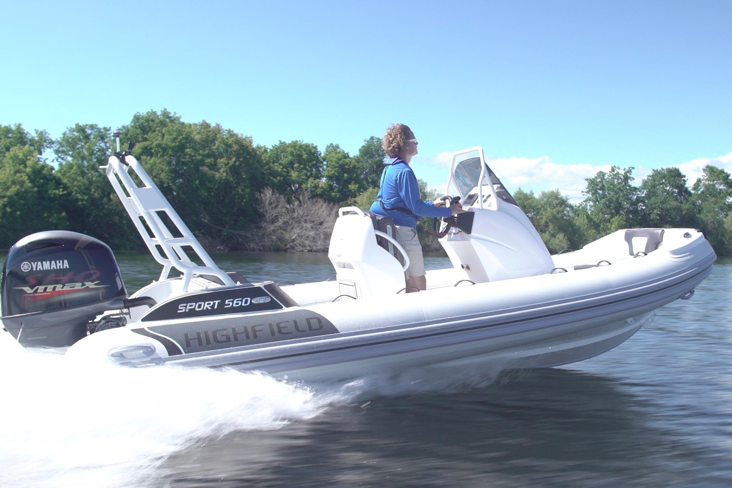 Highfield Sport 560 2026 Highfield Sport 560 boat cruising on a lake with Yamaha engine.