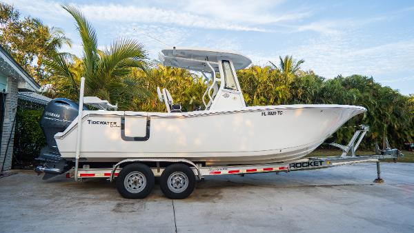 2022 Tidewater 256 CC Adventure
