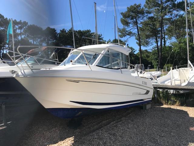 2010 Beneteau Antares 580