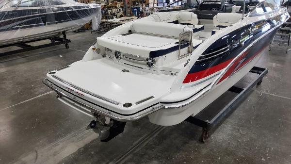 2025 Formula 270 Bowrider