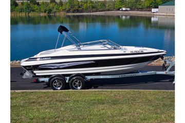 2007 Larson LXi 228