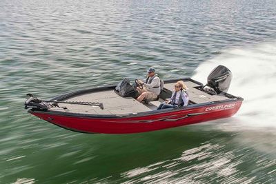 Crestliner 1850 Bass Hawk Bucket Boat