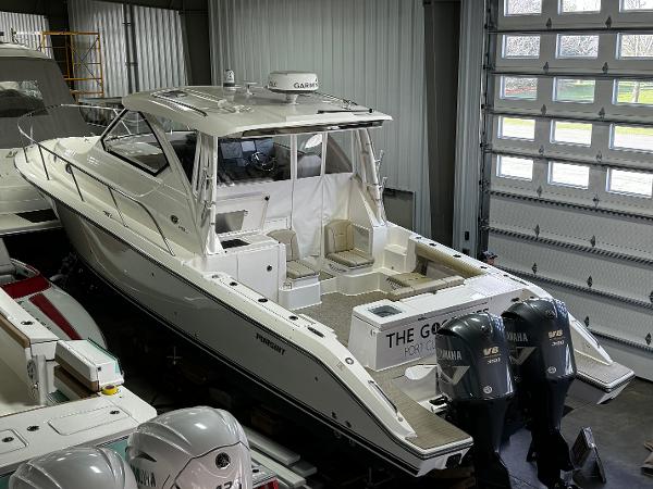 2018 Pursuit OS 355 Offshore