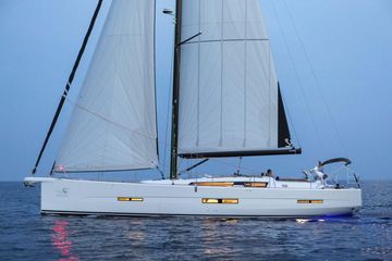 2021 Dufour 56