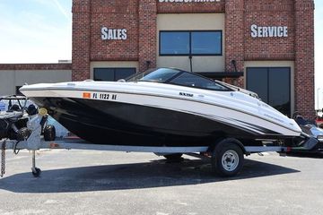 2016 Yamaha Boats SX192 - Black - Galv.