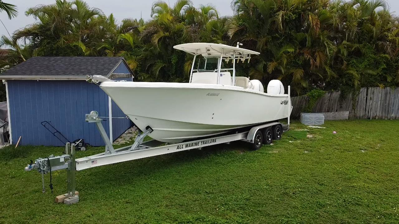 2011 Mako 284 CC