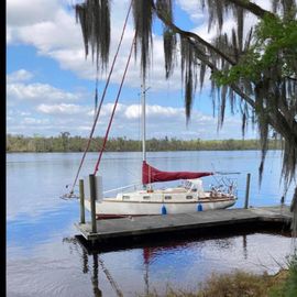1982 Cape Dory 30