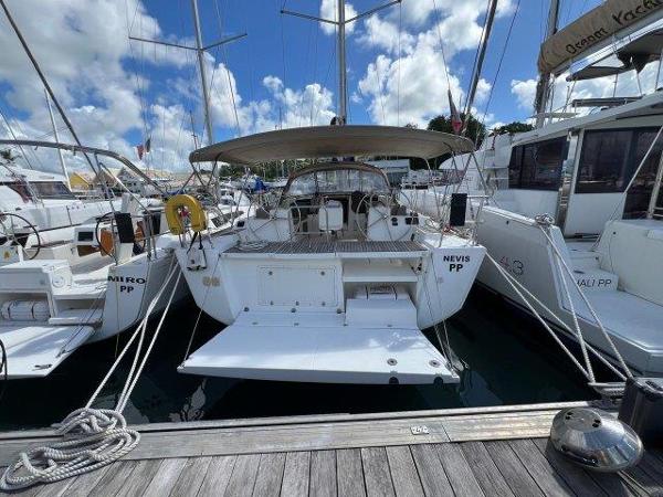2017 Dufour 460