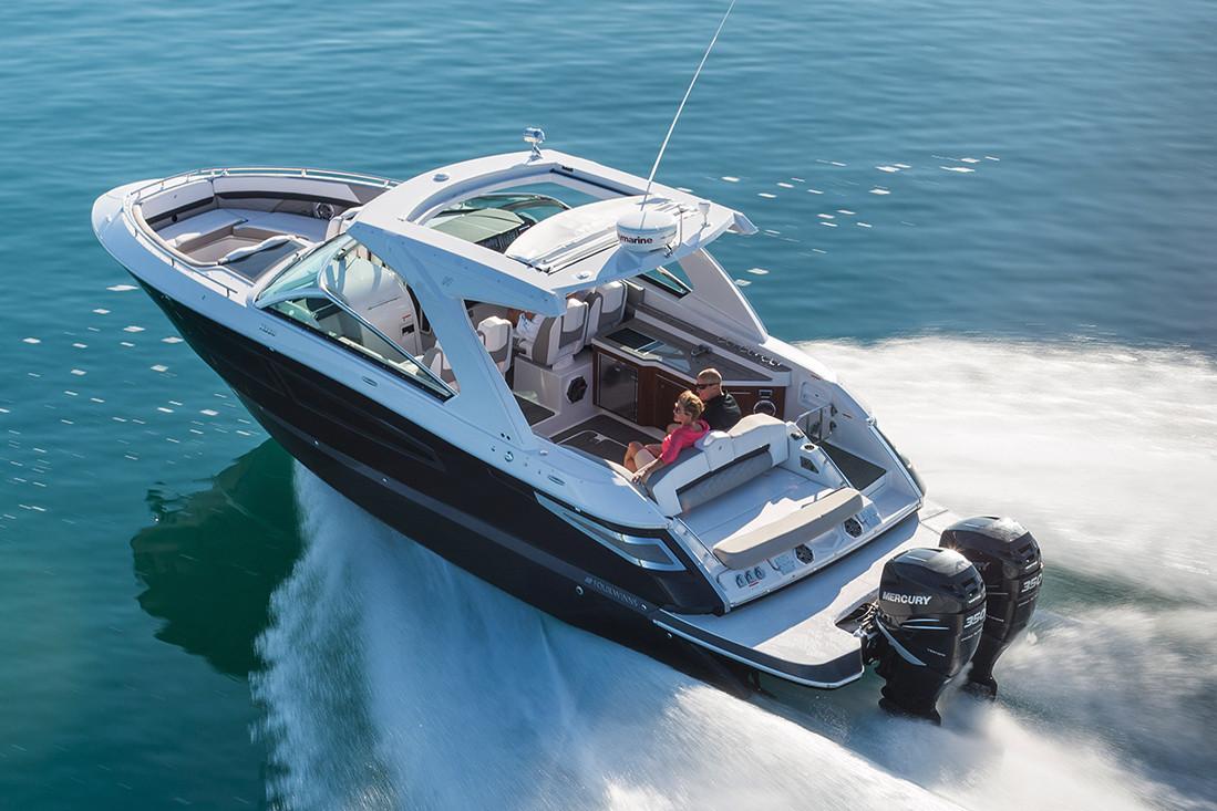 Four Winns Boat image