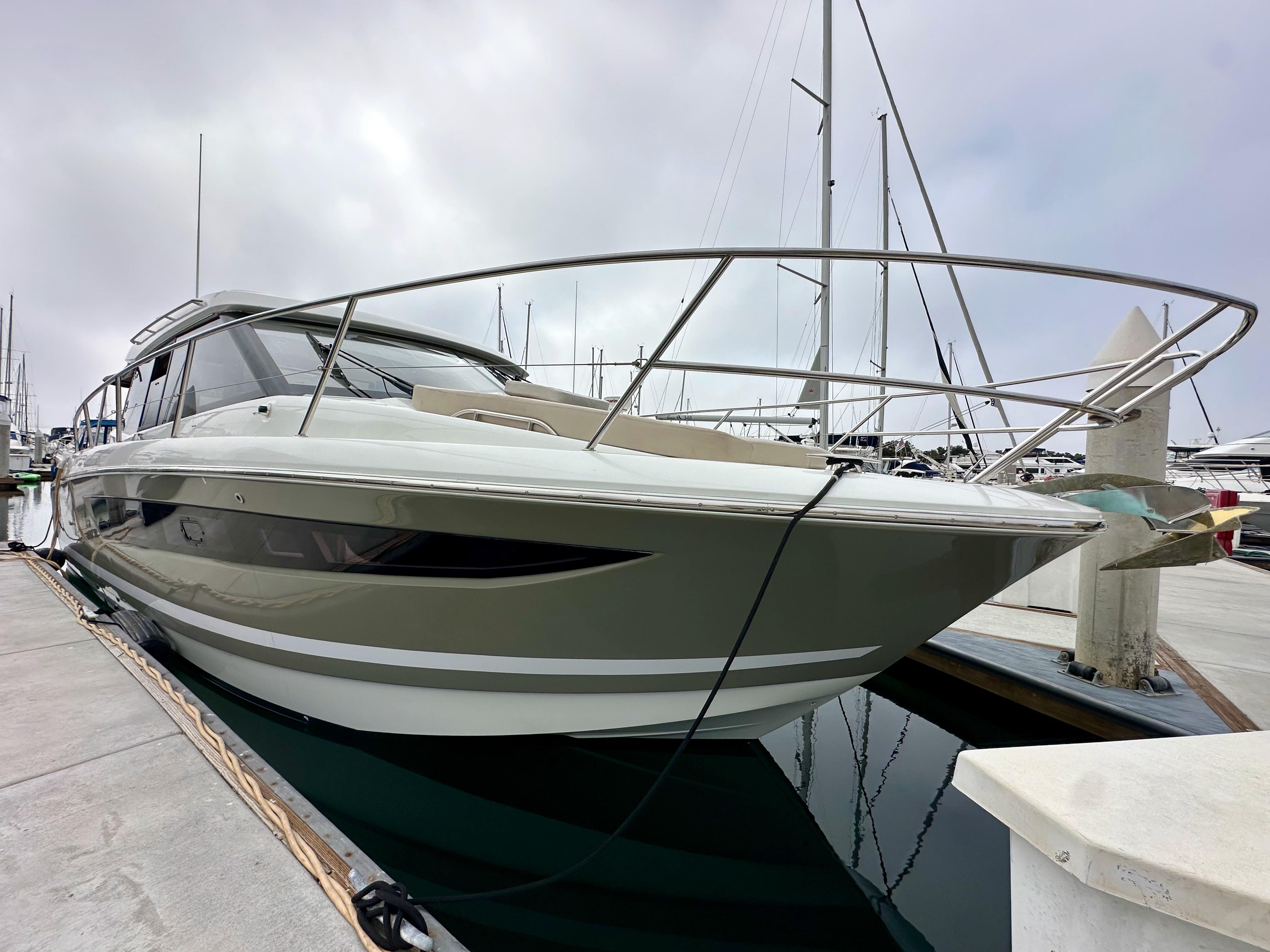 2015 Jeanneau NC 11