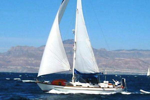 Passport 51 Under sail