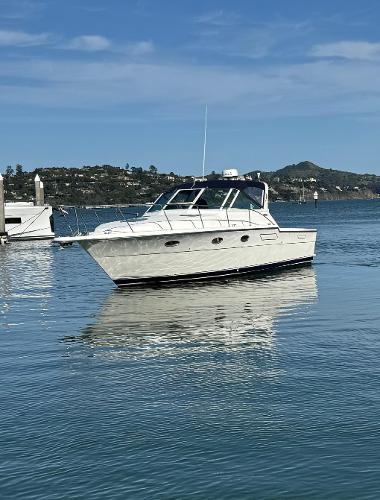 1989 Tiara Yachts 3300 Open