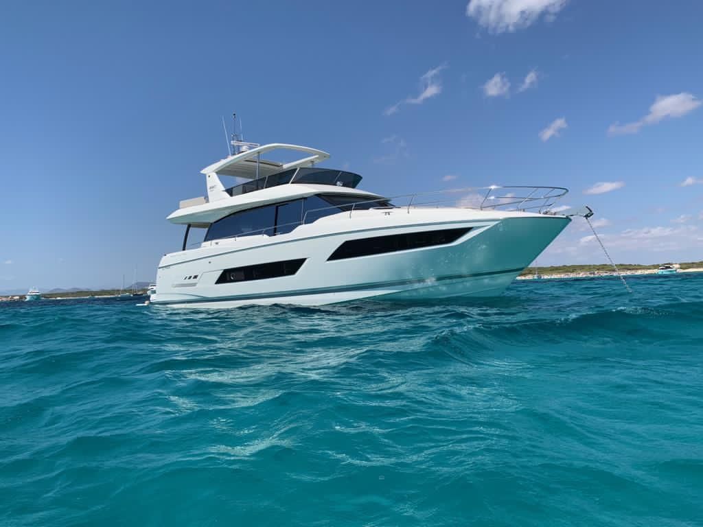 2019 Prestige Prestige 680 Fly