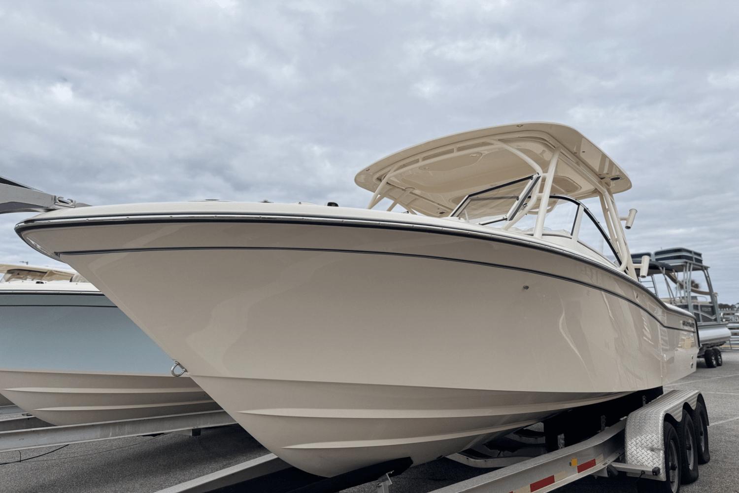 Grady-White Freedom 235