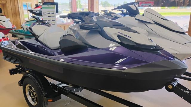 2025 Sea-Doo GTI™ SE 130 iBR Tech, Audio, iDF, iBR