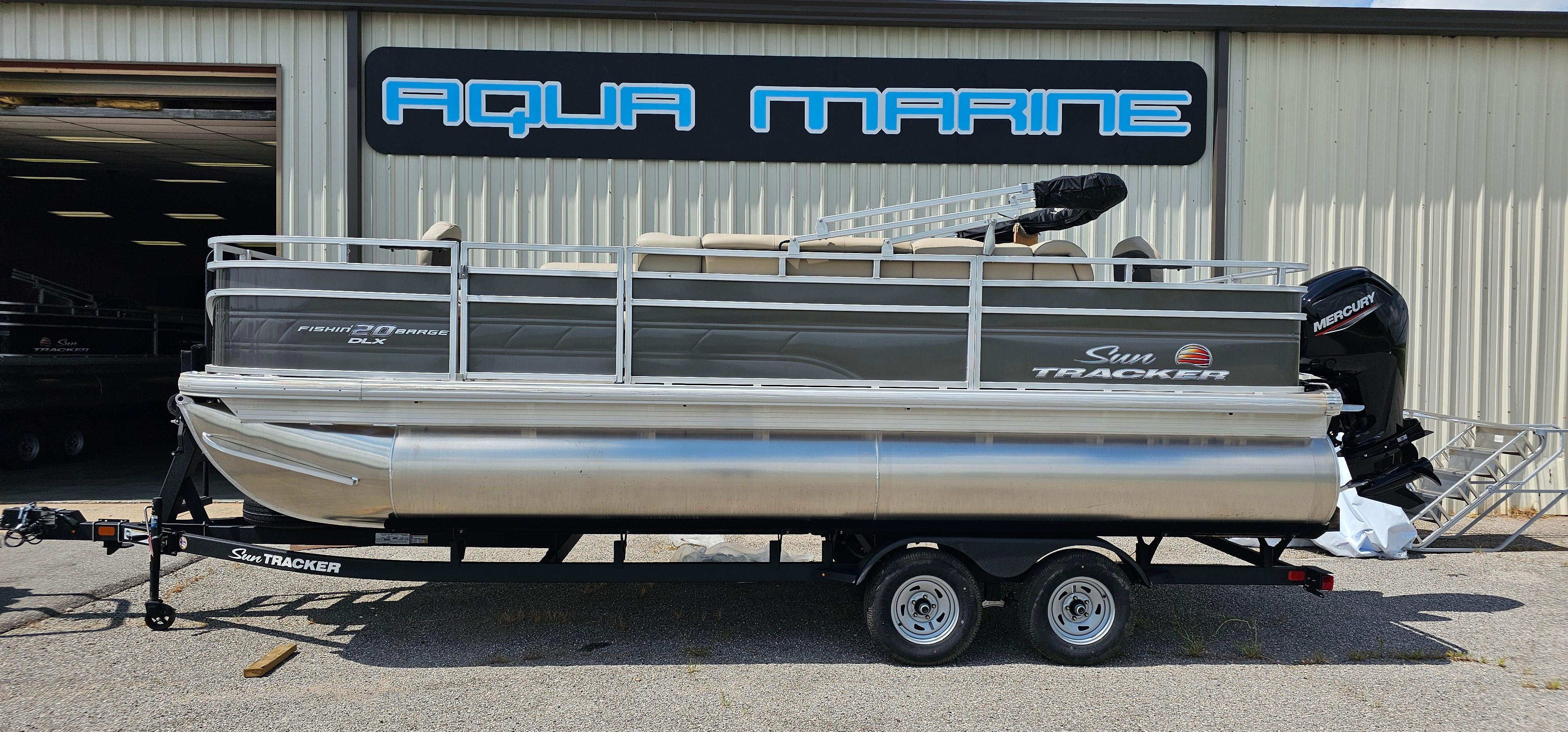 2025 Sun Tracker Fishin' Barge 20 DLX