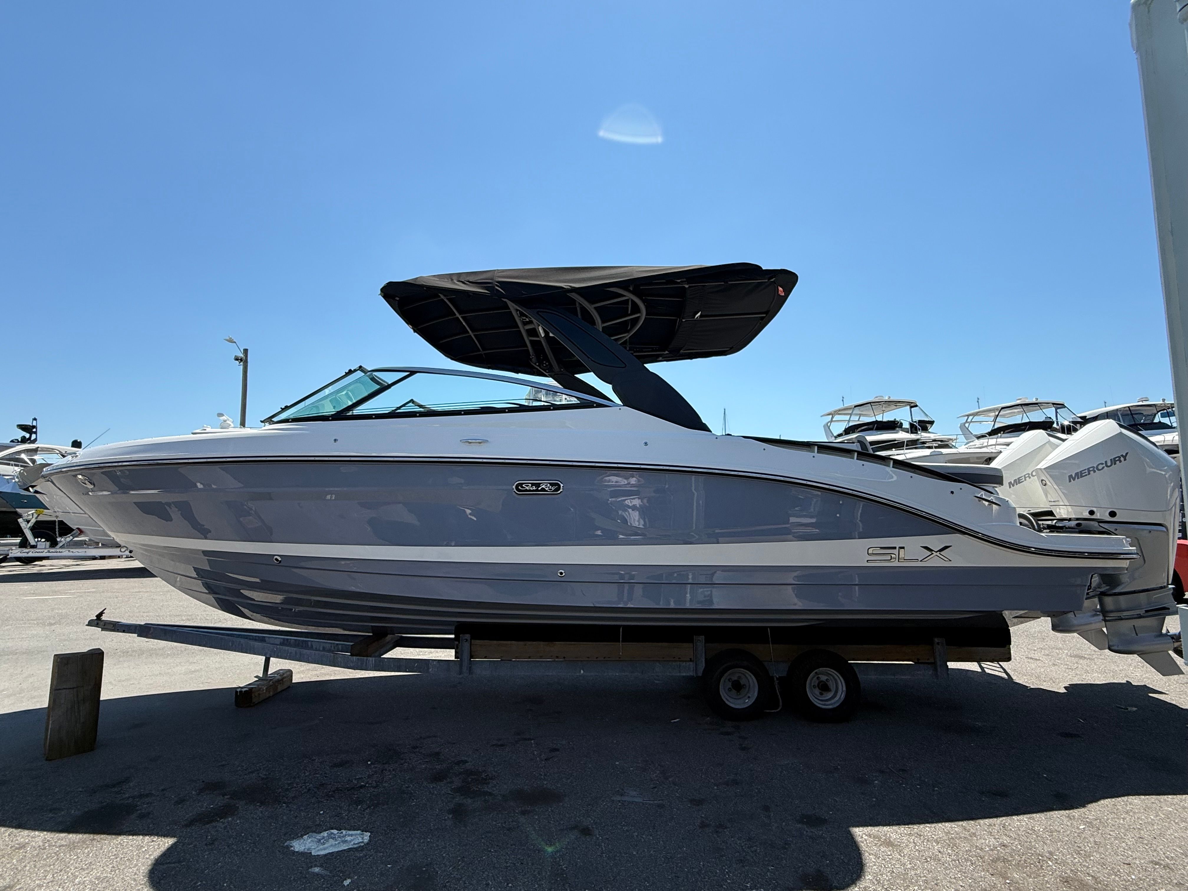 2026 Sea Ray SLX 280 Outboard
