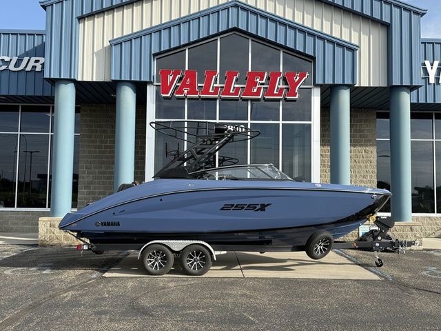 2024 Yamaha Boats 255XD