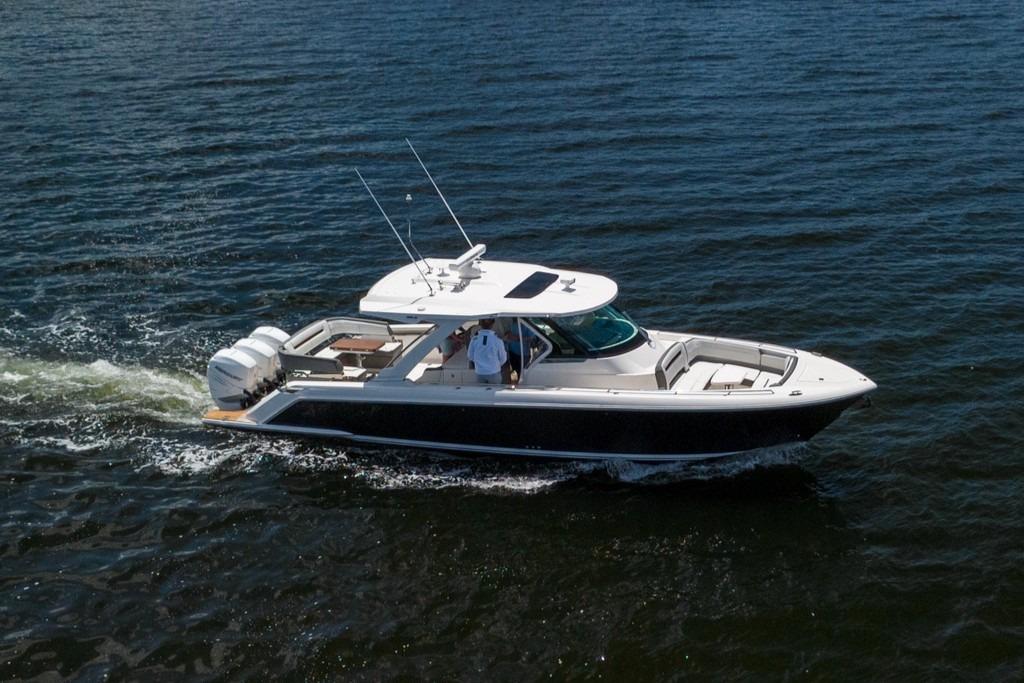 2021 Tiara Sport 38 LS